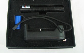 特价：绿激光笔|满天星激光笔礼盒手电筒50MW851