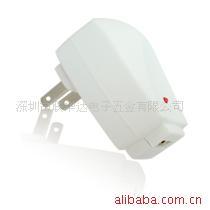 供USB苹果手3GS机充电器黑白颜色有美.英.奥规适合多款手机充电.