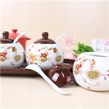 欧美气质陶瓷调味罐调料罐调味四件套装配陶瓷底盘配勺子