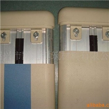 供应护墙板，优质塑料建材，材质为里面是铝合金，外面是PVC