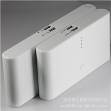 供应超大容量移动电源,大馒头,内装8节18650电池,大号备用电源
