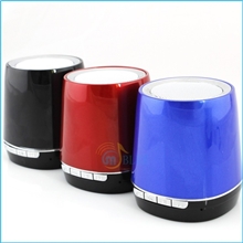 低价供应无线智能蓝牙音箱便携式手机音箱礼品音箱厂家