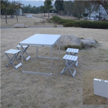 厂家直销连体折叠桌户外折叠桌铝合金折叠桌折叠沙滩桌
