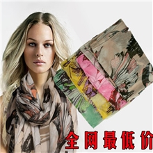 厂家直销海棠花围巾韩国秋冬女韩版丝巾披肩加大超长围巾