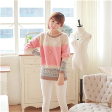 2013秋新款时尚韩版打底套头针织衫桃心图案拼接宽松毛衣女装秋