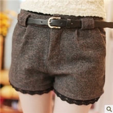 2013秋装新款韩版修身小格子短裤蕾丝女裤裤子送腰带