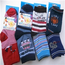 厂家供应库存外贸儿童袜子批发