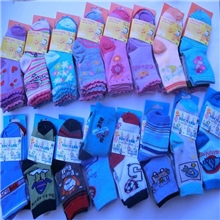 火热销售供应外贸库存适应1-3岁儿童袜子可爱卡袜子