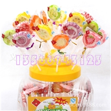 供应10克桶装短棒五颜六色水果味切片棒棒糖