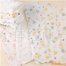 西松の屋28*28双层纱布手帕卡通印花纱布喂奶巾