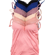 【秋季新品】女士无钢圈一片式文胸背心莫代尔蕾丝杯垫吊带背心