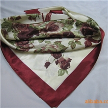 2011新款百搭大方巾，大花丝巾90*90厘米