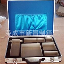 厂家直销铝合金箱大型的工具箱