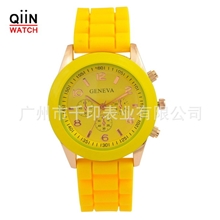 QD0143手表批发时尚硅胶手表GENEVA日内瓦玫瑰金镶钻假六针女手表