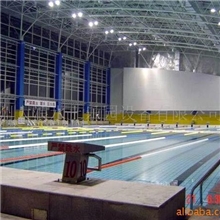 供应游泳池加热设备，水处理设备，人工造浪设备