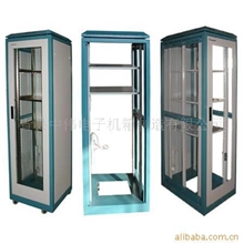 供应加工定做各种型号机柜机箱非标机柜等