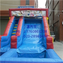 户外游乐设施、游乐设备、充气游乐设施、充气城堡、跳跳床