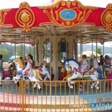 供应机械电动玩具厂家生产销售豪华三座马车豪华马车游乐设备