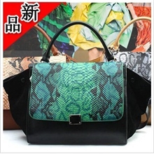 2013新款欧美明星同款鳄鱼纹蝙蝠包鳄鱼纹真皮女包复古手提包0230