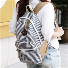 预定[漾]韩版清新横条帆布包运动休闲学生双肩书包旅行包YB10139A
