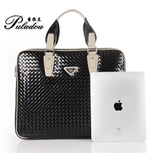 供应男士真皮包2013新款商务包热卖真皮斜挎包单肩包