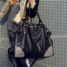 冬季女包新款时尚精品柳丁水钻包大单肩包斜跨女士手提包