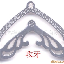 工厂供应五金攻牙金属饰品(图)