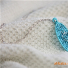 特卖蓝色水滴形镶钻项链饰品儿童饰品手镯手链贝壳饰品