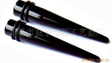 外贸原单经典黑色亚克力抗过敏扩耳器套