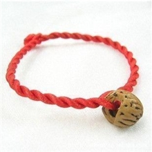 H073镂空红绳手链核桃雕刻红手链宝宝辟邪木桃篮手绳货源批发