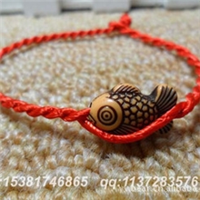 H153辟邪小鱼红绳手链小鲤鱼小礼物摆地摊货源金鱼红绳手链