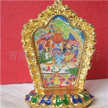 黄财神汽车摆件高约6.8厘米宽约4.5厘米一路平安四季发财