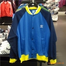 陈冠希棒球衣外套