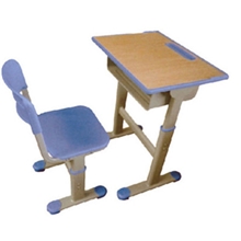 课桌厂家，专用生产课桌升降课桌课桌批发