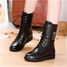 【优质】温州女鞋批发真皮女靴欧美骷髅头女士靴子马丁靴中筒靴