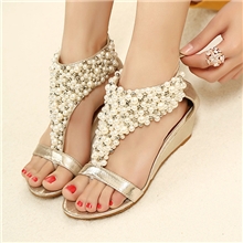 惠东女鞋凉鞋批发波西米亚新款串珠水钻平底女鞋坡跟夹趾凉鞋