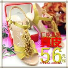 【断码清仓】夏季爆款真牛皮流苏水钻搭扣凉鞋女鞋厂家批发供应