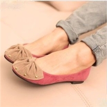 2013春季韩版新款铆钉蝴蝶结平跟平底鞋休闲鞋低帮时尚单鞋女鞋子