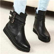 欧洲站潮女靴新品热卖复古双搭扣带休闲平跟平底短靴马丁靴机车靴