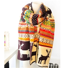 新品复古撞色小鹿围巾雪花毛线针织斜角保暖围巾披肩多色