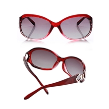 2013女款太阳镜时尚太阳镜防紫外女款线墨镜女款偏光镜