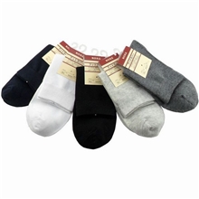 厂家批发无印良品精梳棉男士纯棉袜子春秋款纯色全棉中筒男袜