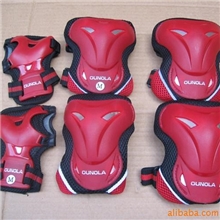 档加厚狐狸护具成人儿童轮滑运动护具六件套，三隔袋独立包装