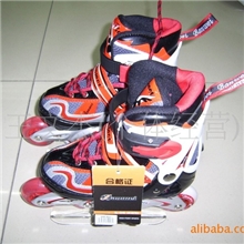 伴威902-1成人直排轮滑鞋/儿童溜冰鞋/铝架可调旱冰鞋