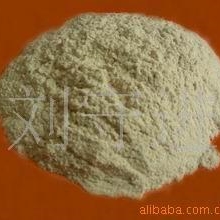 山东郓城县长期生产制作销售锯末压块，销售纯杨木锯末刨花压块。