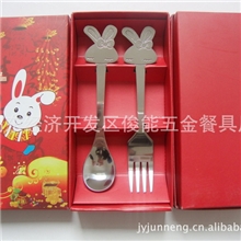 批发供应创意情侣礼品、卡通不锈钢餐具套装