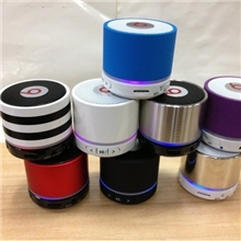 厂家直销小钢炮蓝牙插卡音箱s11蓝牙音箱插卡音响重低音音响