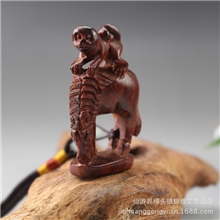 红木古玩手工艺品马上封侯小叶紫檀吉手把件文玩/把玩礼品