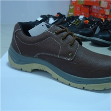 红日鞋业专业生产防刺穿防砸防护劳保鞋防护鞋安全鞋