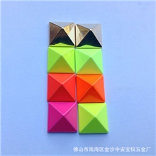 【宝权五金鞋扣】18X18四方钉尖钉撞钉厂家新款鞋花鞋钉彩色钉